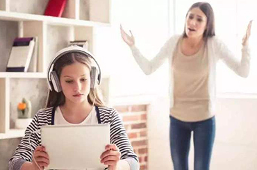 11歲女孩逆反心理特別強怎么辦