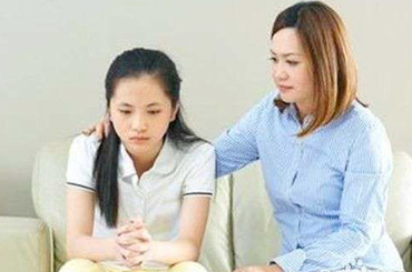 14歲女兒叛逆應該怎么教育