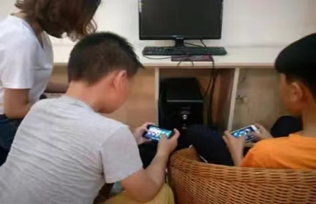 孩子沉迷游戲不寫作業(yè)怎么辦