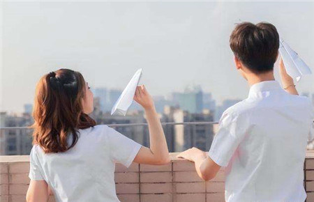 青少年早戀的危害