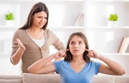如何引導孩子走出叛逆