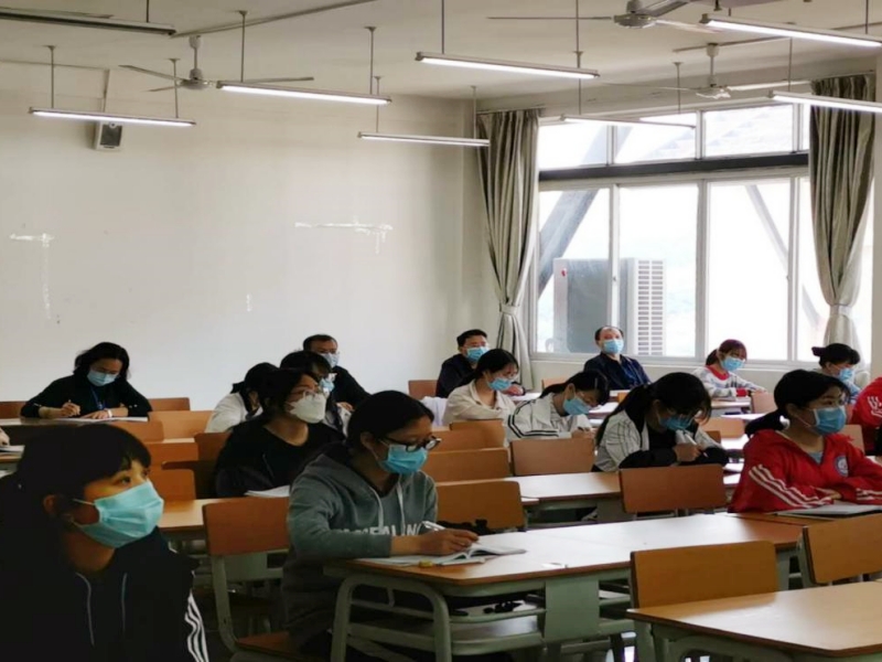 孩子厭學,青少年厭學學校