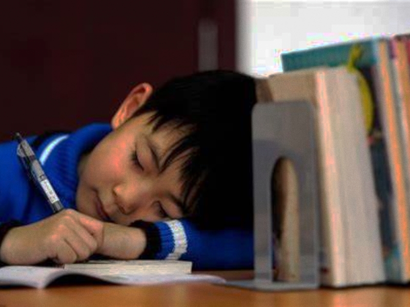 湘西厭學學校對孩子成績下降的建議